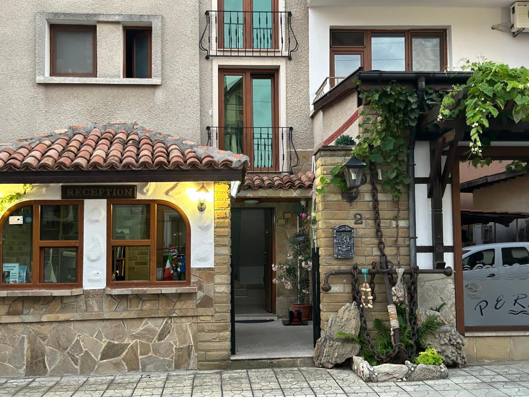 Къща"Перла" Hotel Ravda Exterior photo